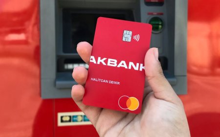 Cebinde Akbank Kartı Olanlara 50.000 TL Nakit Ödeme Başladı